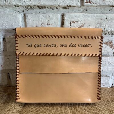 Funda Resucitó en piel "Ora"