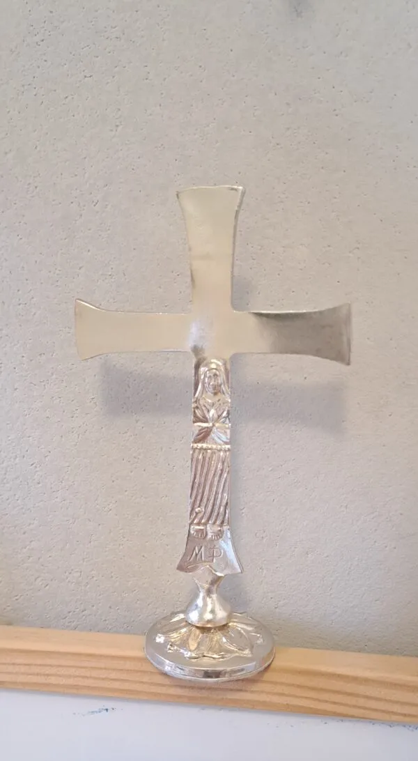 Cruz Alfa y Omega - Imagen 3